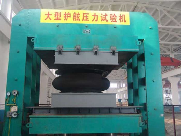 10000T marine rubber fenders testing hydraulic press